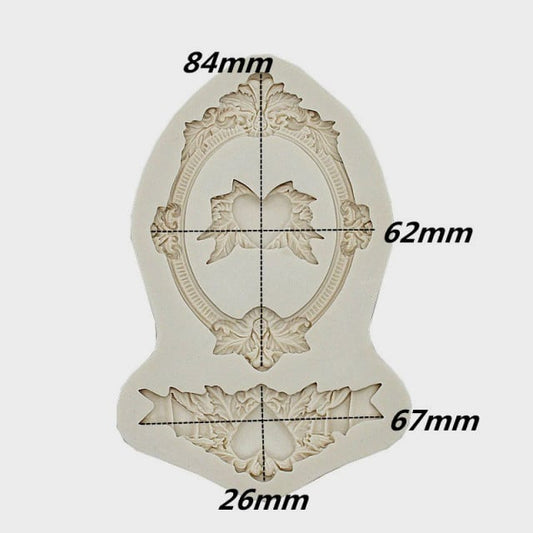 Cornice decorata con Cuori Barocca Vintage. Stampo in silicone