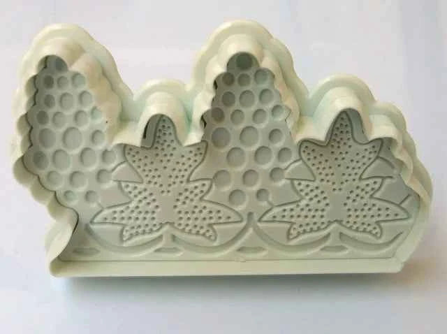 Alberi di Natale con la Neve. Stampo espulsione