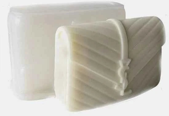 Mini Borsetta YSL di 5.9 cm. Stampo in silicone anche per Candele