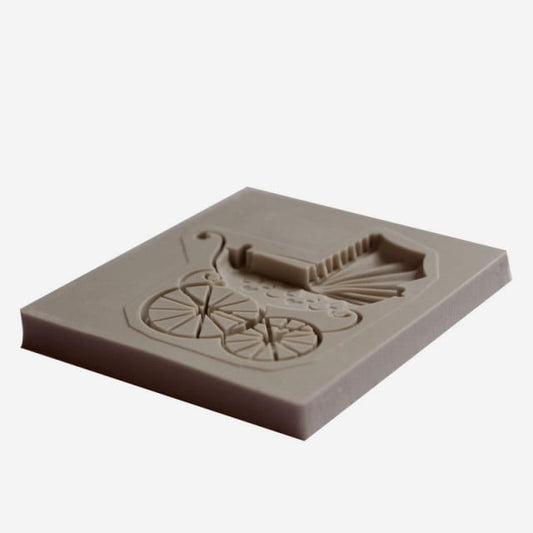 Carrozzina con ruote. Battesimo. Stampo in silicone