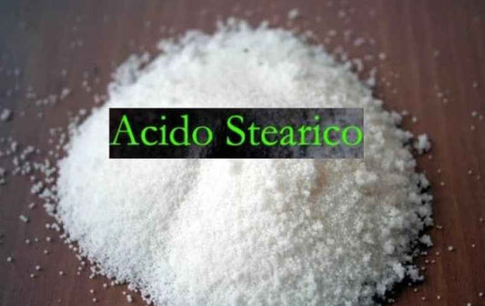 Stearina Vegetale. 1 Kg. Per accrescere la Solidità delle candele