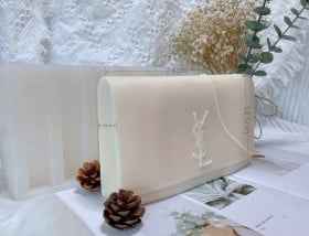 Grandezza naturale Fantastica Borsa Logo Griffe YSL di 24 x h14.5 x 5 cm. Stampo in silicone anche per Candele