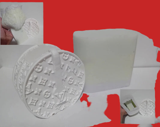 Soy Wax Molds by Pillar KeraSoy Kerax for Candles 4120. world products shop.