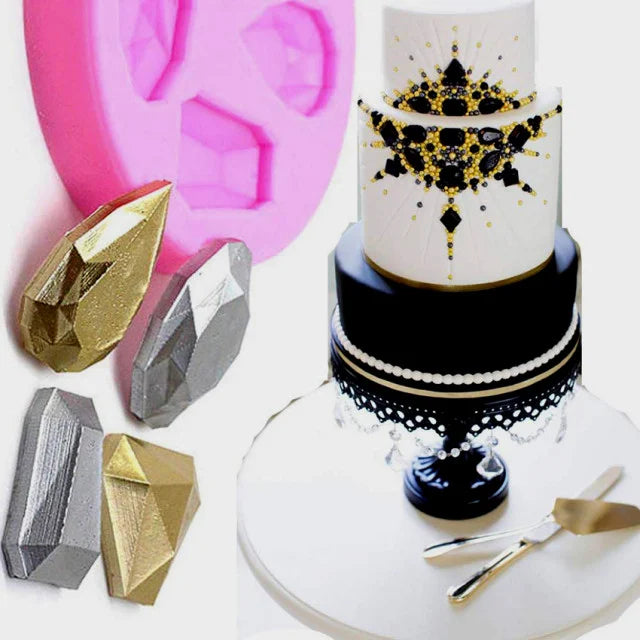 DIAMANTI. Stampi in silicone e tagliapasta