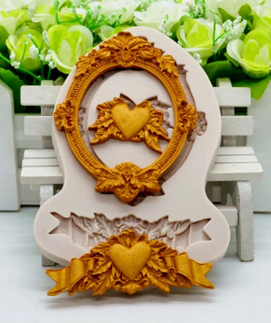 Cornice con Specchio e Cuore. Barocco Vintage. Stampo in silicone