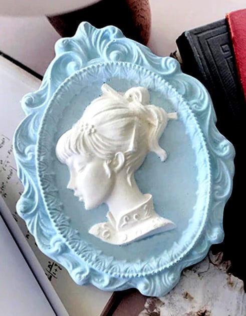 Grande Cornice con Donna 15 x 12 cm. Barocco Vintage. Stampo in silicone
