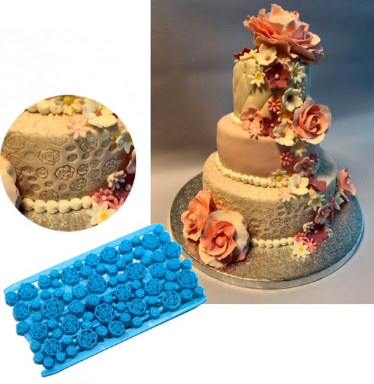 Bordo Gruppo di Rose. Stampo tagliapasta