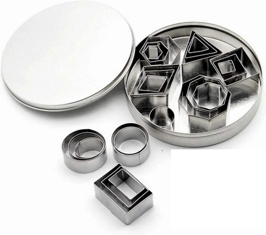 Set A di 24 Stampi Geometrici in metallo