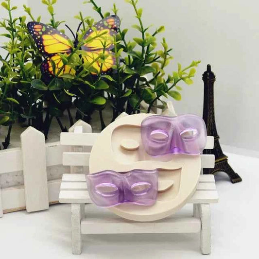 Maschera Carnevale. Stampo e Tagliapasta in metallo Ramato.