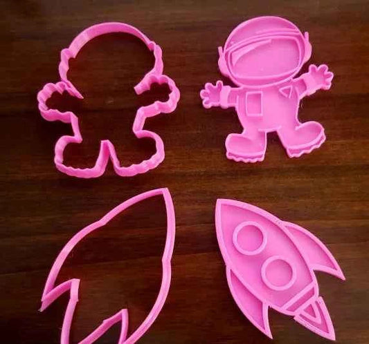 Spazio. Cutter Astronauta e Razzo. Stampo tagliapasta per Biscotti