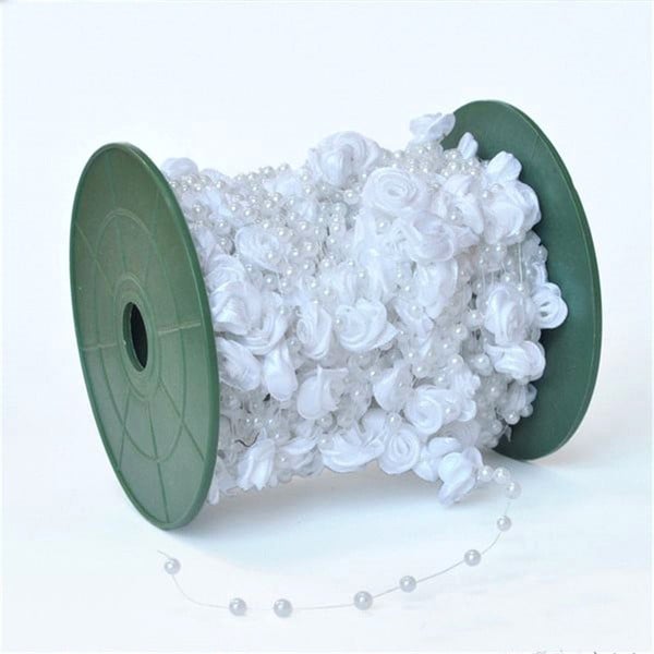 Pearl String with White Roses. 5 meters.