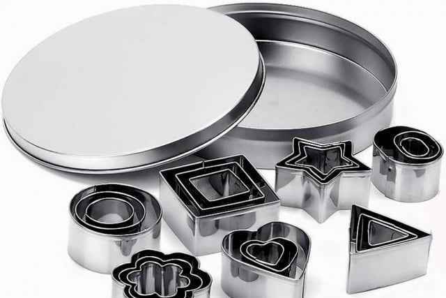 Set A di 24 Stampi Geometrici in metallo