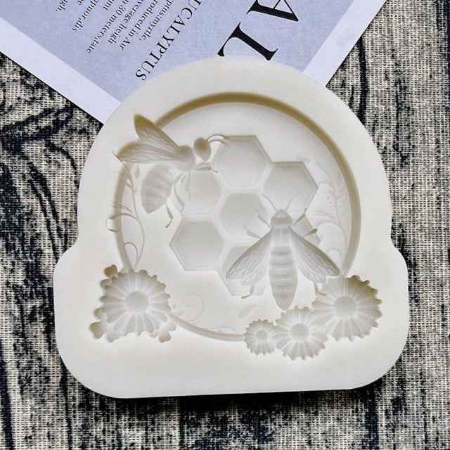 2 Api con Alveare e Fiori. Stampo in silicone.Honeycomb Bee Daisy Mold