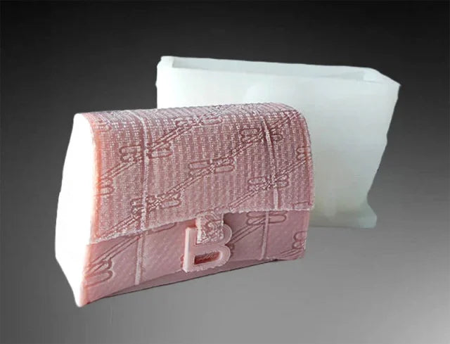 Stampo MEDIUM Borsetta BALENCIAGA di 13.7 cm. Stampo in silicone anche per Candele