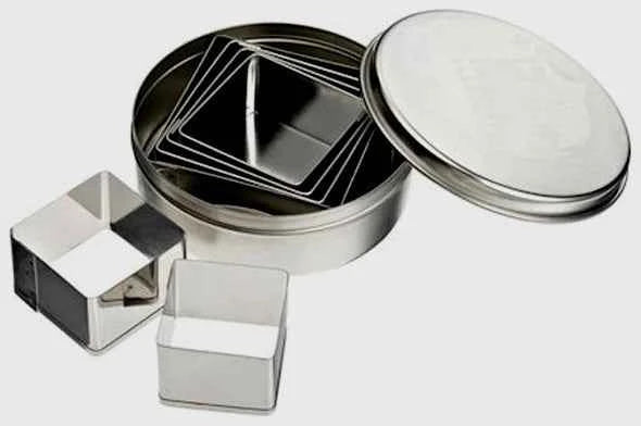 Rombo Esagono Cerchi e Quadrati. Set di 4 tagliapasta Geometrici in plastica.