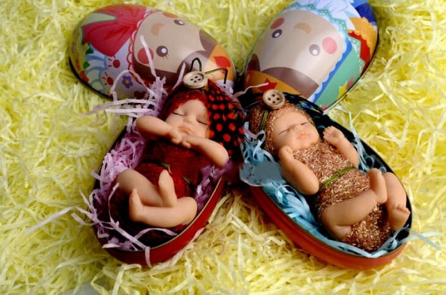 Neonato gomiti in alto. Stampo in silicone anche per Candele