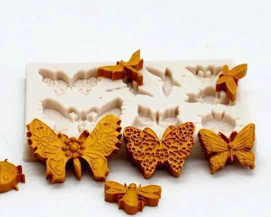 3 Farfalle decorate. Alta risoluzione. Stampo in silicone