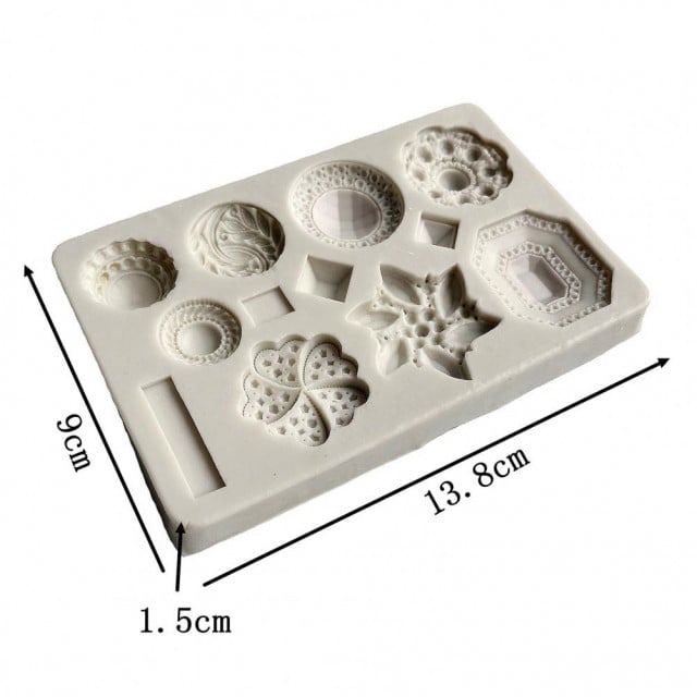 Bellissimi Gioielli Bottoni e Diadema in varie forme. Barocco Vintage. Stampo in silicone