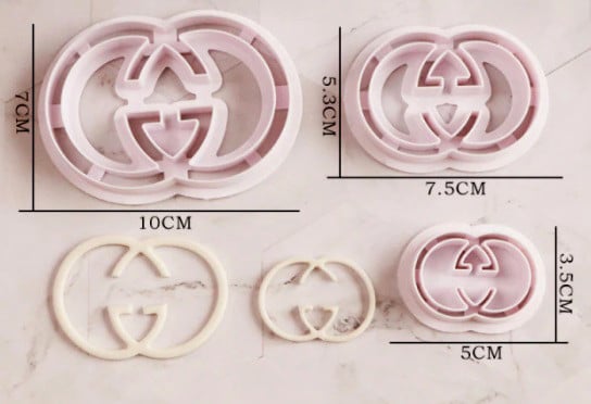 Grande Logo Gucci Griffe Cutter. Set di 3 Stampi