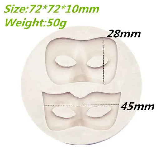 Maschera Carnevale. Stampo e Tagliapasta in metallo Ramato.