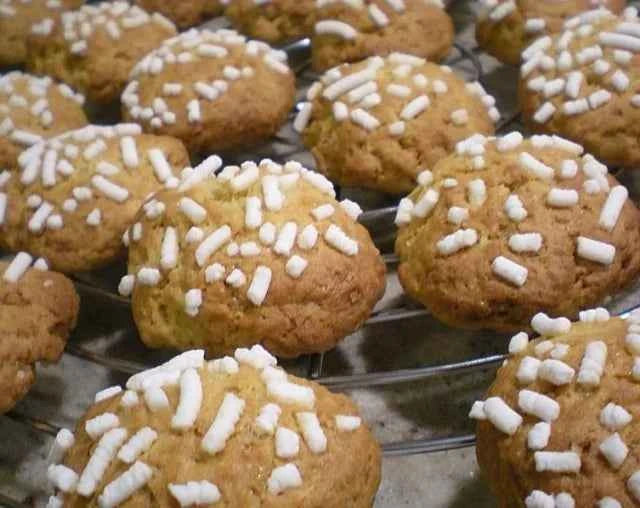 Granella di Zucchero Grossa Extra Bianca 1.5 x 0.5 cm. Ideale per Colombe Panettone e Dolci