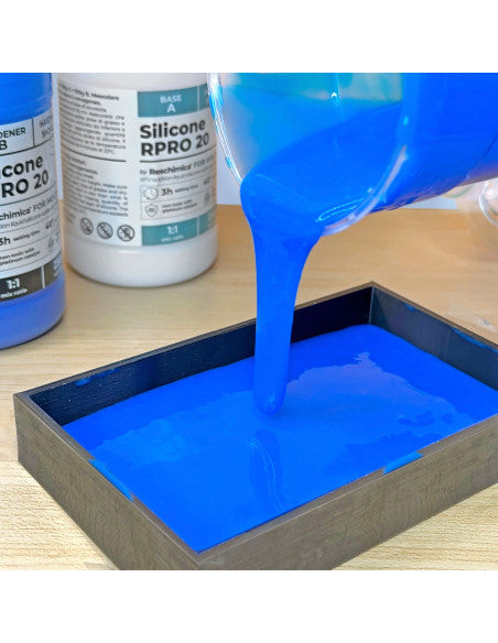 Soy Wax Molds by Pillar KeraSoy Kerax for Candles 4120. world products shop.