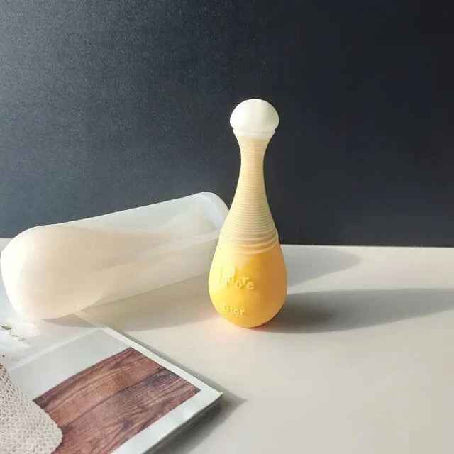 Jadore. Stampo Profumo Logo Dior + FRAGRANZA