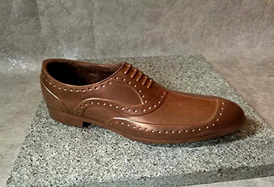 Elegant Men's Shoe. Double 3D Chocolate Mold in Rigid Polycarbonate.
