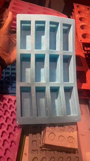 FORME SILICONE NUOVE E USATE
