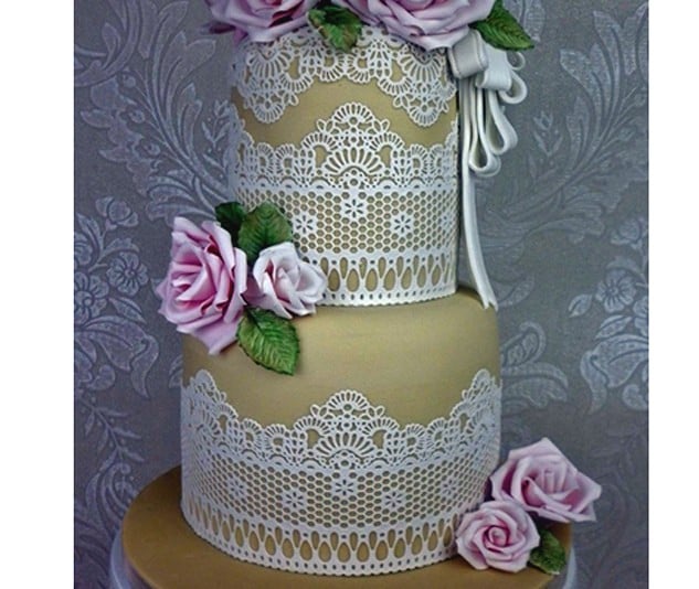 Bordo Pizzo e Merletti. Grande Tappetino in silicone.Modello CP1