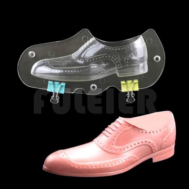 Elegant Men's Shoe. Double 3D Chocolate Mold in Rigid Polycarbonate.