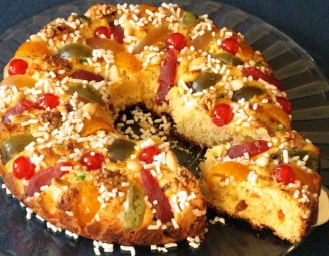 ciambella dei re magi, dolce di natale,epifania, canditi,granella di zucchero.WORLD PRODUCTS SHOP. - WORLD PRODUCTS SHOP