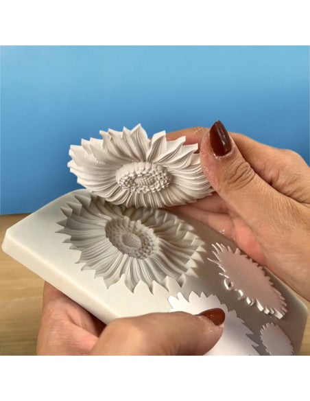 Soy Wax Molds by Pillar KeraSoy Kerax for Candles 4120. world products shop.