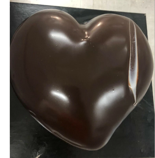 Torta San valentino glassa alla fragola e cioccolato.By Chef Giovanni Pantaleo - WORLD PRODUCTS SHOP